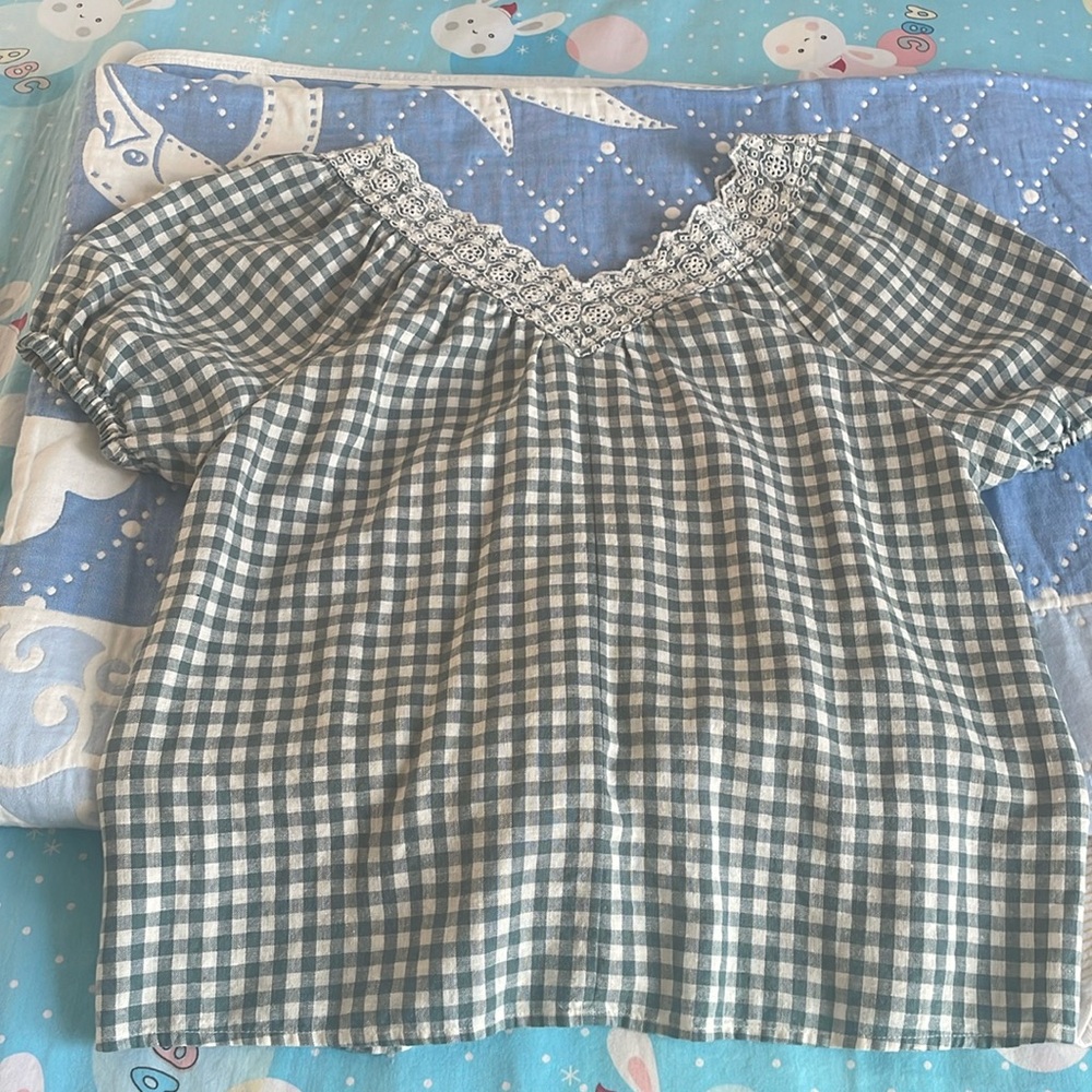 Women summer blouses